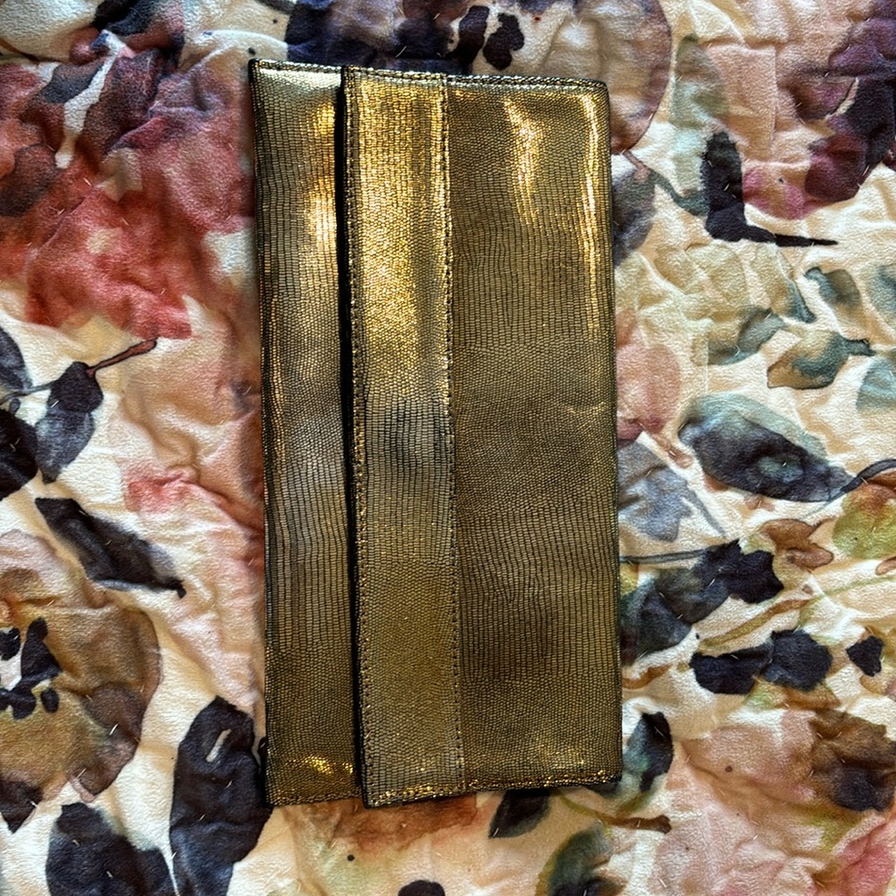 Bananas republic clutch